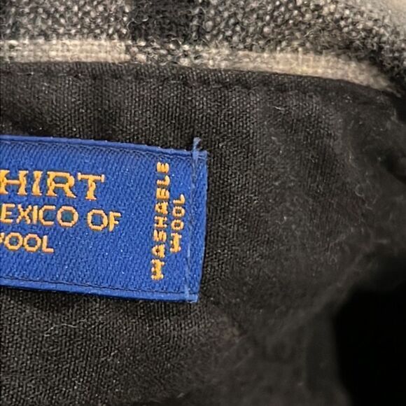 pendleton virgin wool plaid lodge shirt size L EUC - Picture 9 of 9